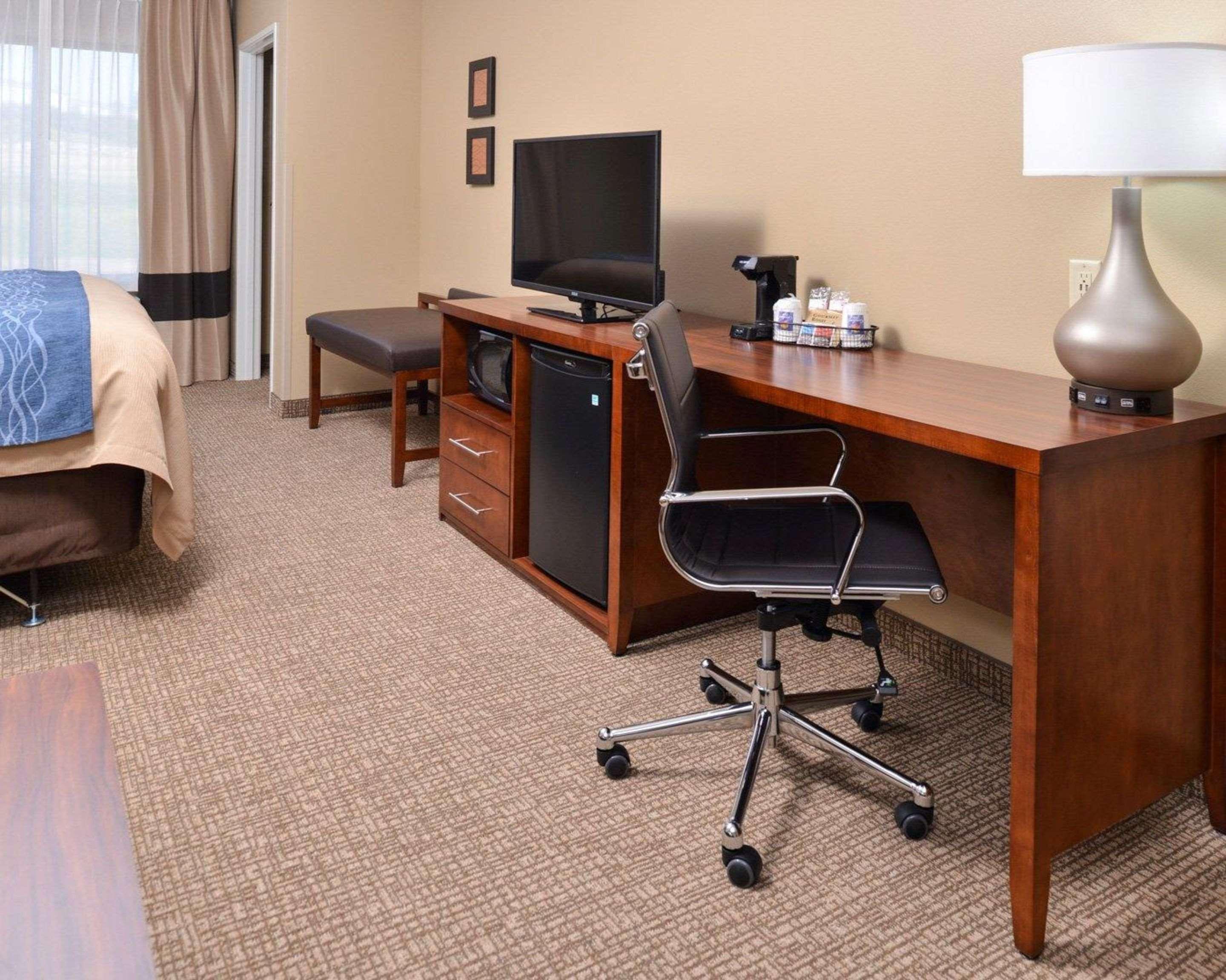 Comfort Inn & Suites Mandan - Bismarck Exteriör bild